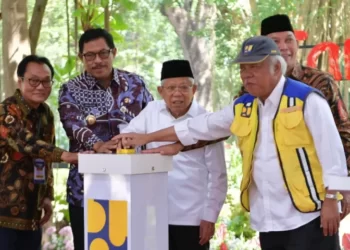 Ma’ruf Amin Resmikan Penataan Taman Balekambang