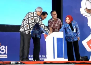 Pantau Angka Penurunan Stunting Real Time, Pemprov Jatim Luncurkan Aplikasi Population Clock