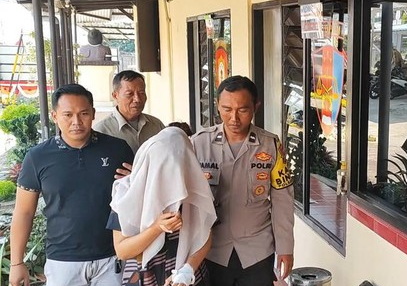 Sudah Beri Pinjaman 300 juta, Malah Kena Tusuk Kekasih Sendiri