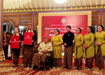 Gubernur Sulut Terima Gelar Kehormatan Dari Karaton Surakarta, Apa Gelarnya ?