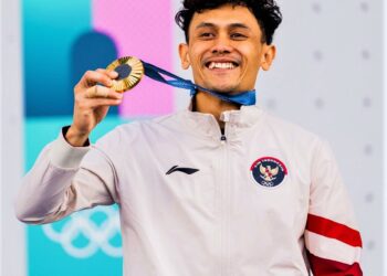 Raih Emas di Cabor Panjat Tebing, Veddriq Leonardo Taklukkan Olimpiade Paris 2024