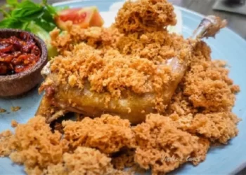 Resep Ayam Goreng Kremes: Sajian Lezat dan Renyah yang Kian Populer