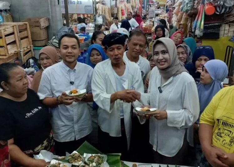 Blusukan ke Pasar Gede Respati-Astrid Serap Aspirasi Pedagang Solo