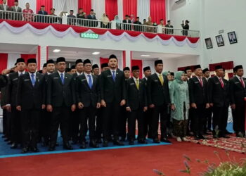 Belum Genap Satu Bulan Dilantik, Anggota DPRD Pacitan Sudah Gadaikan SK