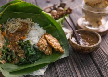 Pecel, Warisan Kuliner Indonesia yang Terjaga Sejak Zaman Kerajaan