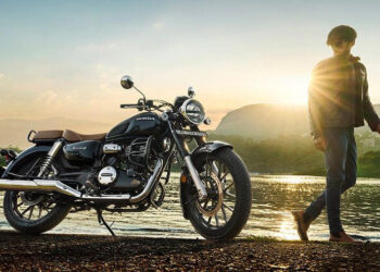 Honda Buktikan Kuda Besi 350 cc Bisa Irit, Harga di Bawah NMAX!