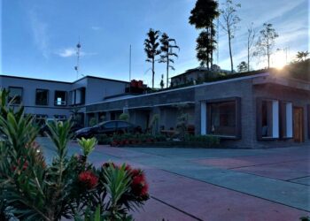 De Villa Cetho: Staycation Asri dengan Suasana Alam Gunung Lawu