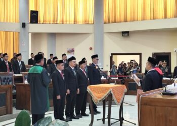 Pimpinan DPRD Magetan Resmi Bertugas, Suratno Dilantik Sebagai Ketua