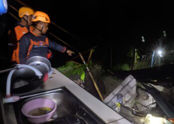 Upaya Selamatkan Barang Saat Longsor, Satu Warga Madiun Meninggal Dunia