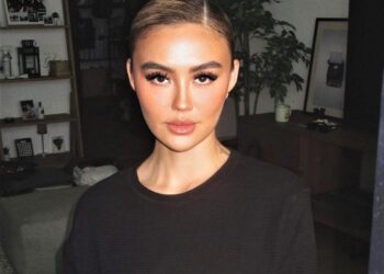 Agnez Mo Digugat Ari Bias, Ada Apa?