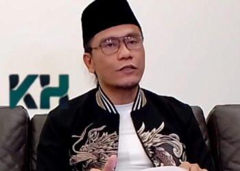 Curhat ke Santri Setelah Viral, Gus Miftah: Ini Teguran dari Allah