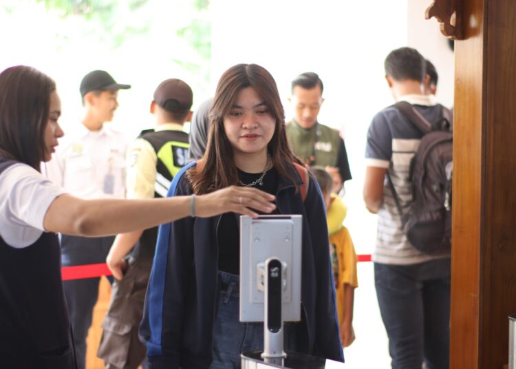 Inovasi Tiada Henti: KAI Daop 7 Madiun Hadirkan Layanan Terbaik di Masa Nataru 2024/2025