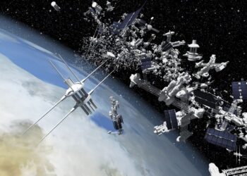 Solar Maximum Akibatkan Ribuan Satelit Bermanuver Massal