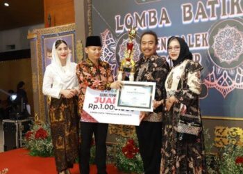 Lestarikan Budaya, Pemkab Trenggalek Angkat Batik Bertutur di Peringatan KORPRI