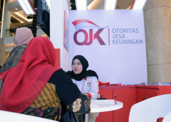 OJK Tentukan Batas Bunga Harian Pinjaman Online Mulai 1 Januari 2025