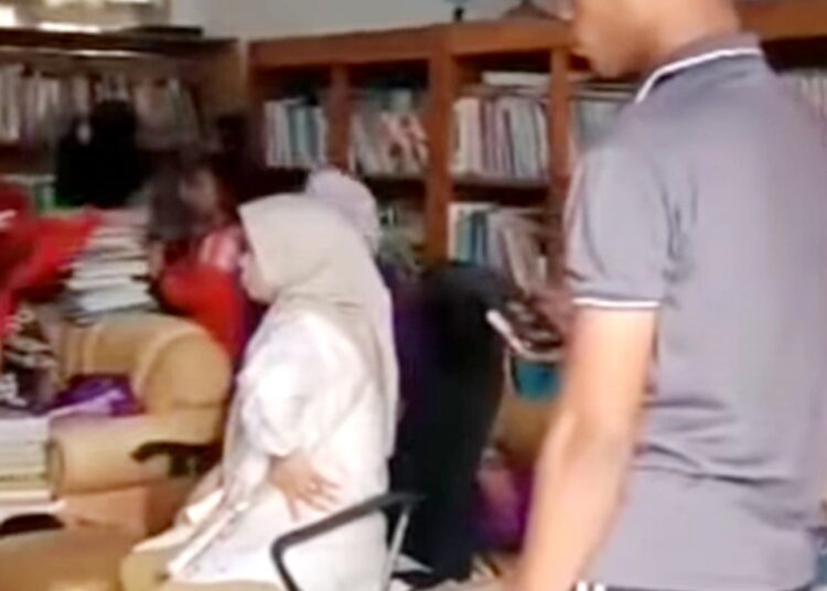 Miris ! Sebuah Sekolah Ditutup Lantaran Sengketa Lahan, Pemilik Tak Mau Terima Solusi Dari Pemerintah