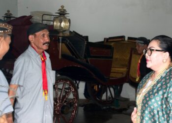 Jelang Kirab Agung, Semua Kereta Milik Kraton Surakarta Jalani Inspeksi Penuh