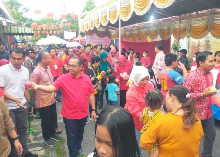 Pengamanan Festival Kampung Pecinan Madiun Berjalan Aman dan Meriah