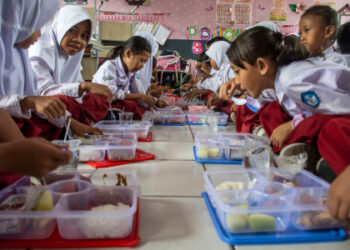 Sejumlah Menteri Tinjau Pelaksanaan Program MBG di Jabodetabek dan Bandung