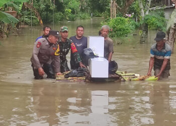 Hujan Deras Sebabkan Banjir di Sejumlah Desa di Ngawi