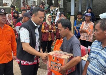 Plh Bupati Klaten Tinjau Lokasi Angin Ribut, Targetkan Penanganan Rampung Sehari