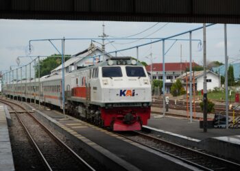 KA Kahuripan: Transportasi Hemat dan Nyaman, Pilihan Favorit Masyarakat