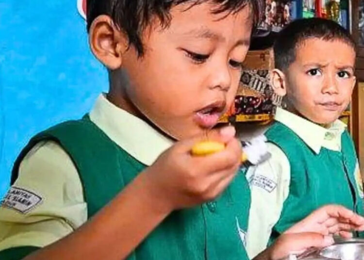 23.380 Pelajar di Wilayah Korem 081/DSJ Terima Program Makan Bergizi Gratis