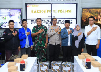 Sambut Ramadhan, Polres Ngawi Gelar Bakti Sosial Bersama Mahasiswa dan OKP