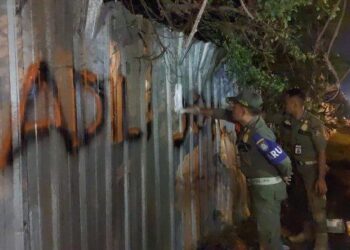 Coretan ‘Adili Jokowi’ Bermunculan di Solo, Satpol PP Akan Bertindak