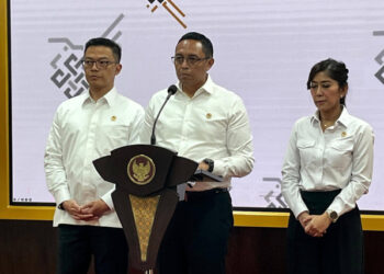 Hasan Nasbi Batal Mundur, Kembali Pimpin Kantor Komunikasi Kepresidenan