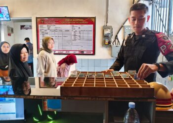 Kunjungan Tatap Muka Kembali Dibuka, Rutan Ponorogo Terima 102 Pengunjung Dukung WBP