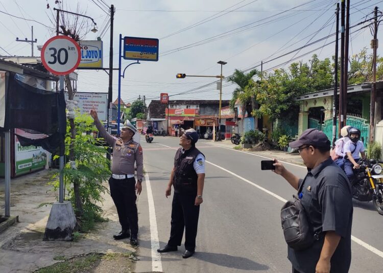 Tekan Angka Kecelakaan, Satlantas dan Dishub Madiun Tinjau Tiga Titik Jalur Rawan