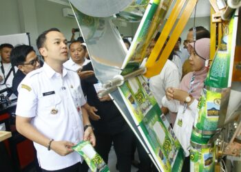 Resmikan UMKM Center, Wali Kota Solo Dorong Pembinaan Usaha Berdasarkan Kategori