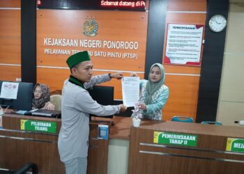 Puskesmas Baru Sudah Rusak, HMI Ponorogo Laporkan ke Kejaksaan dan DPRD