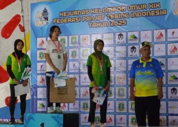 Rerynta Alfreandasyahayu Persembahkan Emas untuk Jawa Tengah di Kejurnas Panjat Tebing 2025