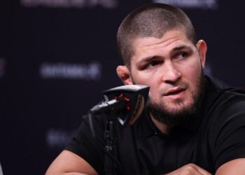 Khabib Sebut Jon Jones Petarung Terbaik Sepanjang Masa UFC