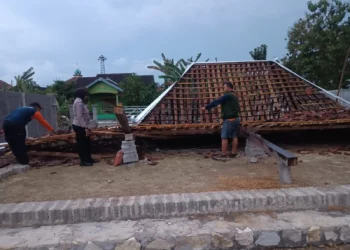 Angin Kencang Kembali Terjang Nguter, Bangunan Pendapa Ambruk