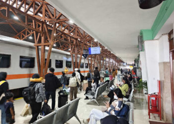 Libur Panjang Kenaikan Isa Almasih, Stasiun Madiun Jadi Primadona Perjalanan KA dengan 10.505 Penumpang Diberangkatkan