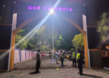 Groove Specta Unipma 2025: Ribuan Penonton Padati Konser Musik dan Bazar UMKM