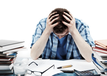 Kamu Gak Malas, Mungkin Badanmu Cuma Lelah Secara Mental