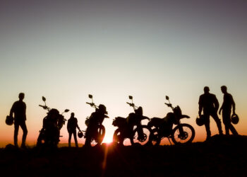 5 Spot Touring Ekonomis & Epic di Indonesia