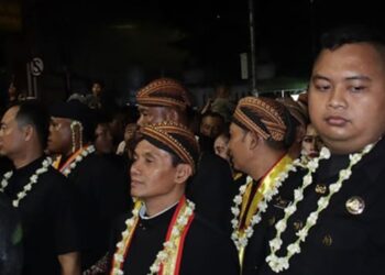 Ketum IKS PI Kera Sakti Ikuti Khidmatnya Kirab Pusaka 1 Suro Kraton Kasunanan Surakarta