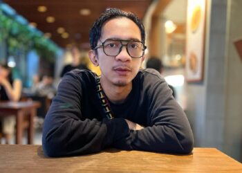 Aming Kecam Tambang Nikel di Raja Ampat: “Ingat, Bumi Cuma Satu!