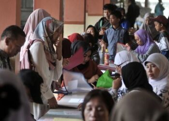 Kemendikdasmen Ingatkan Orang Tua Waspadai Tawaran Curang dalam SPMB 2025