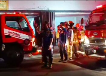 Diduga Akibat Kebocoran Gas, Kedai Teh Tarik 88 di Solo Terbakar