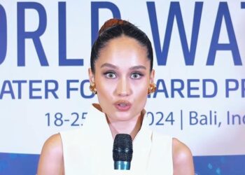 Cinta Laura Kritik Keras Tambang Nikel di Papua: Surga Terakhir Sedang Dihancurkan