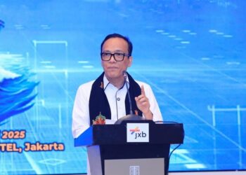 Wamenaker Dorong Hubungan Industrial Harmonis di Pelabuhan Demi Kesejahteraan Buruh
