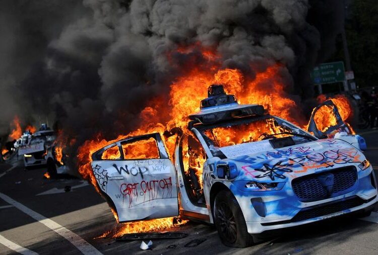 Situasi Kerusuhan Los Angeles Memanas, China Terbitkan Peringatan Perjalanan