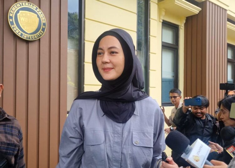 Pengadilan Tinggi Bebaskan Paula dari Tuduhan Selingkuh