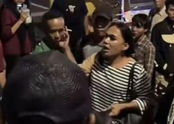 Kocak, Waria Marah Marah Gegara Uang 2000